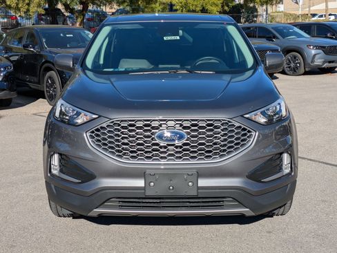 Used 2024 Ford Edge SEL w/ Convenience Package image 9