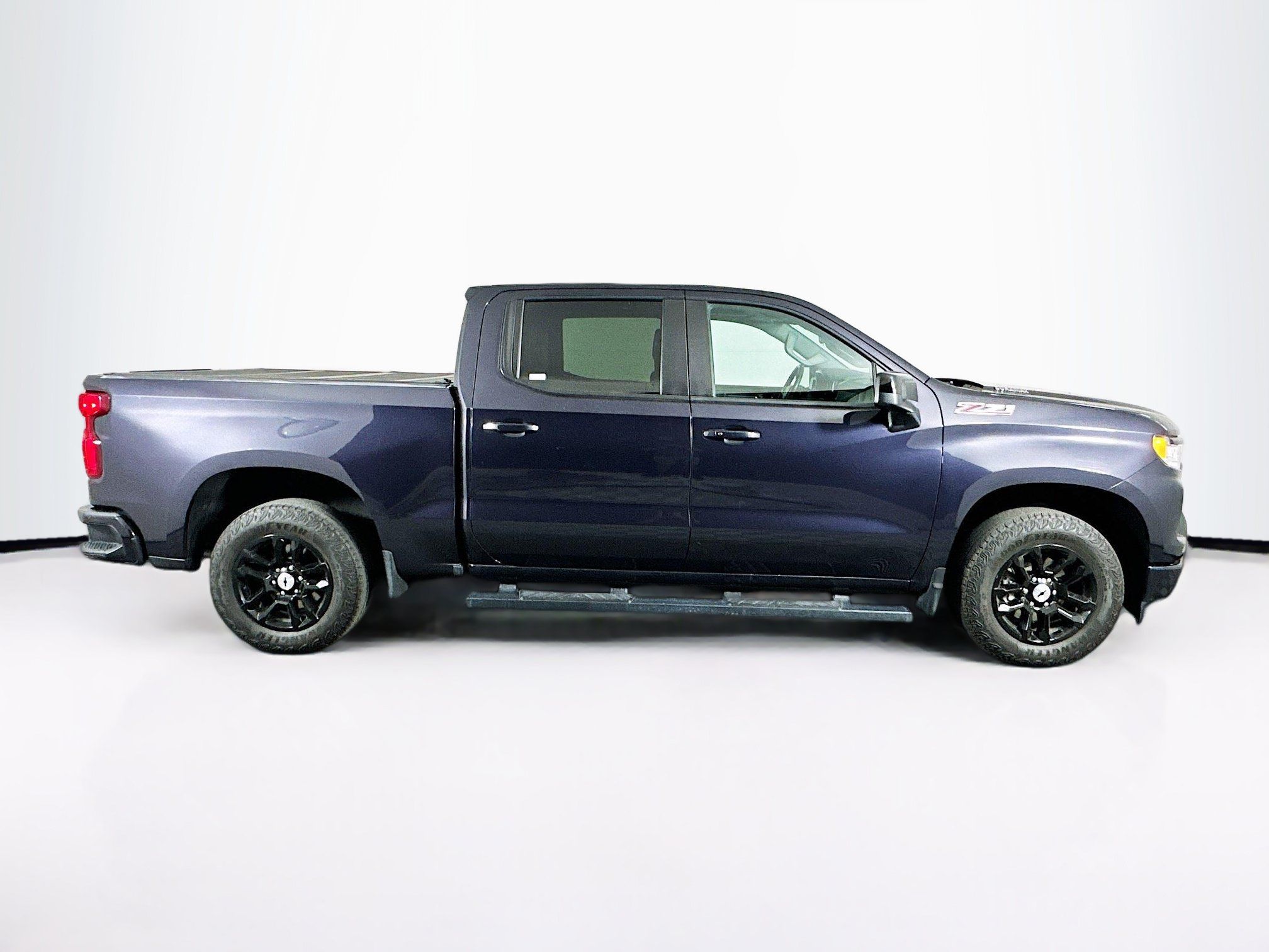 Used 2023 Chevrolet Silverado 1500 RST AWD/4WD image 10