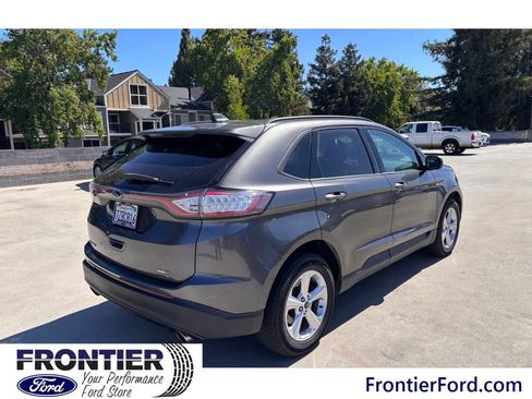 Used 2017 Ford Edge SE AWD/4WD image 6