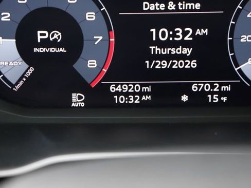 Used 2020 Audi Q3 2.0T Premium w/ Convenience Package image 32