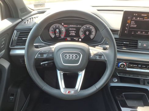 Used 2025 Audi Q5 2.0T Premium Plus AWD/4WD image 12