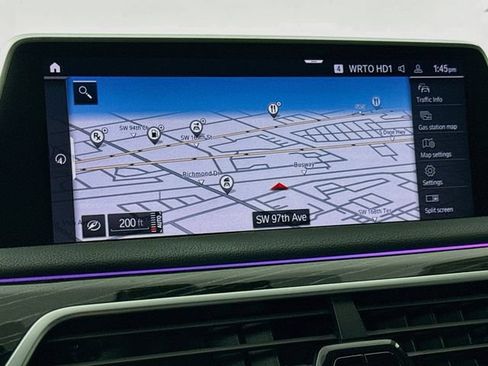 Used 2022 BMW 740i w/ M Sport Package RWD image 16