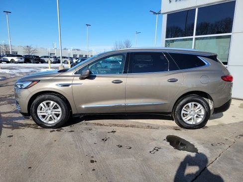 Used 2020 Buick Enclave Premium w/ LPO, Floor Liner Package image 3