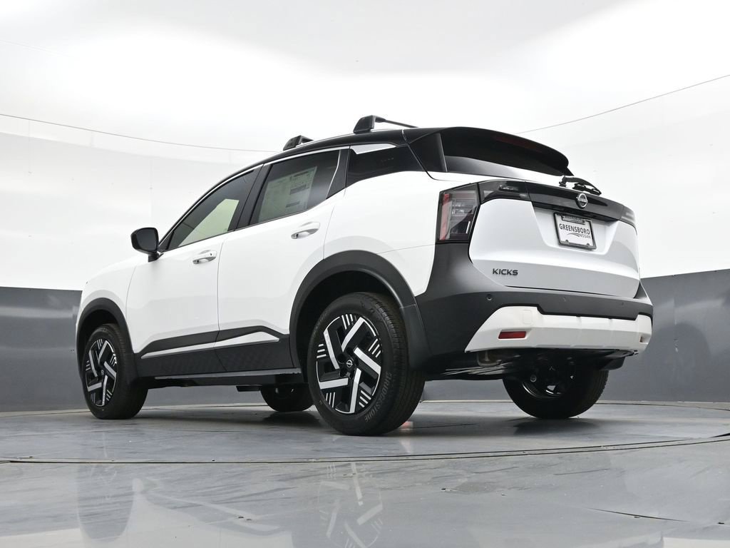 Certified 2026 Nissan Kicks SV w/ Charging Package FWD image 41