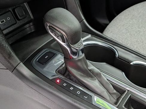 Certified 2024 Chevrolet Equinox LT AWD/4WD image 26