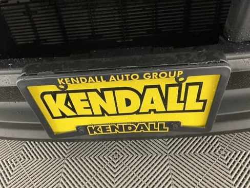 Certified 2025 Ford F450 Platinum w/ FX4 Off-Road Package image 36