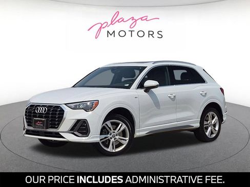 Used 2020 Audi Q3 2.0T Premium w/ Convenience Package AWD/4WD image 1
