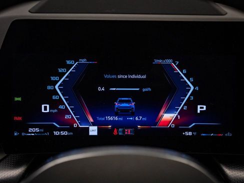 Used 2025 BMW X1 M35i image 27