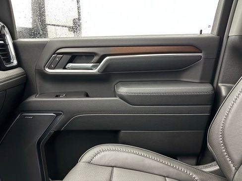 New 2025 GMC Sierra 2500 Denali w/ Denali Reserve Package image 46