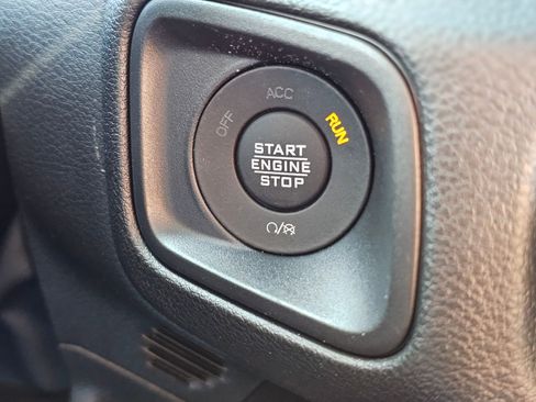 New 2026 Jeep Gladiator Sport AWD/4WD image 16