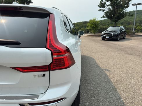 Used 2021 Volvo XC60 T5 Inscription w/ Advanced Package AWD/4WD image 9
