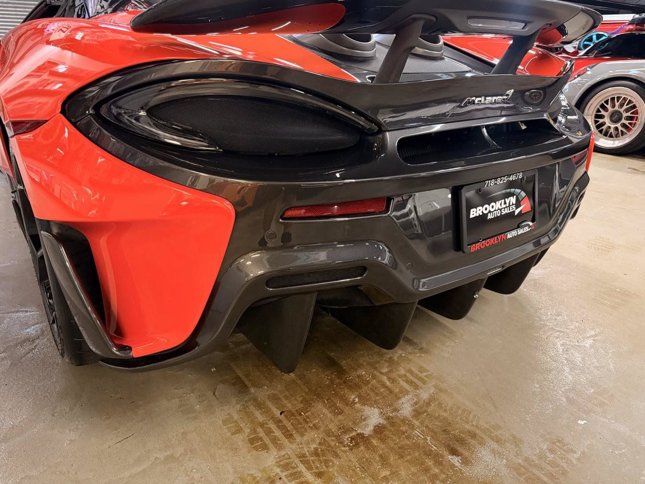 Used 2020 McLaren 600LT Spider RWD image 15