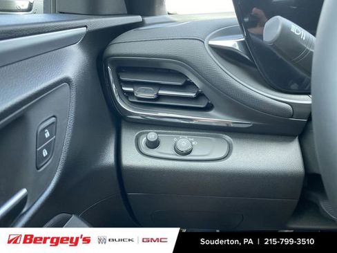 New 2026 Buick Envista Sport Touring w/ Convenience I Package FWD image 20