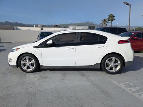 Used 2014 Chevrolet Volt Premium w/ Premium Trim Package image 8