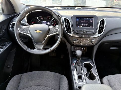 Used 2022 Chevrolet Equinox LT FWD image 24
