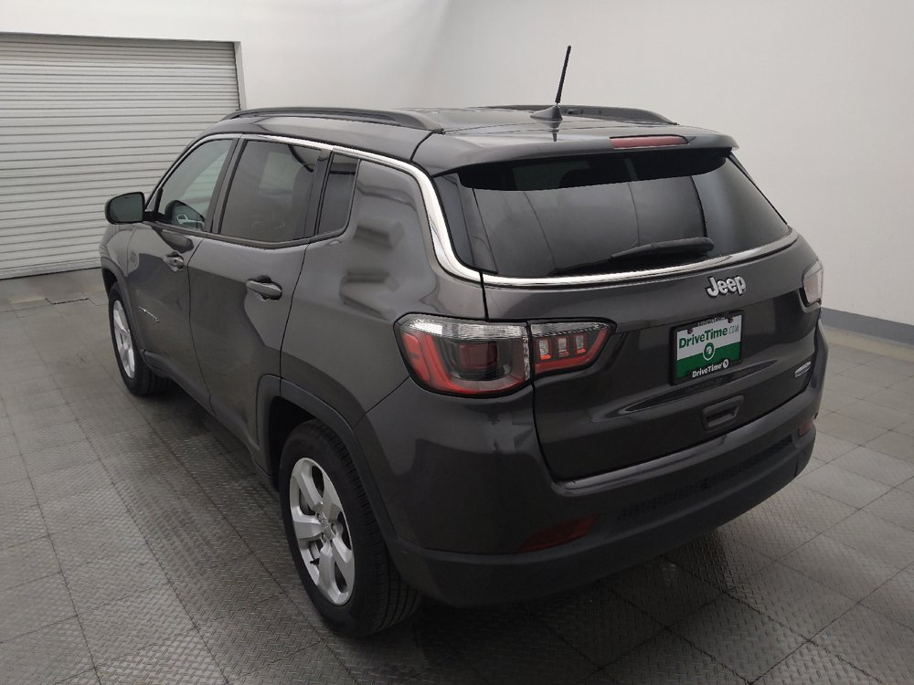Used 2021 Jeep Compass Latitude FWD image 5