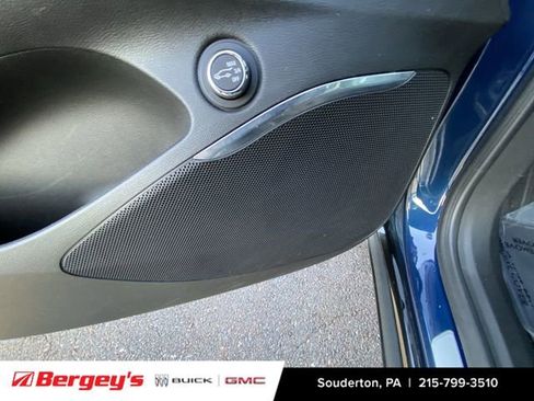 Certified 2023 Buick Enclave Essence image 27