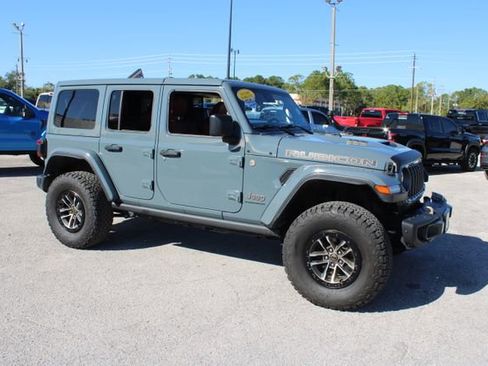 Used 2024 Jeep Wrangler Unlimited Rubicon 392 image 13