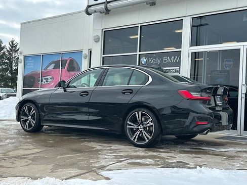 Certified 2021 BMW 330i xDrive Sedan w/ Convenience Package image 6