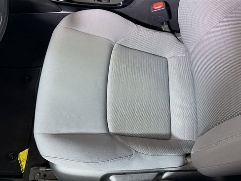 Used 2023 Toyota Corolla SE w/ SE Premium Package image 18