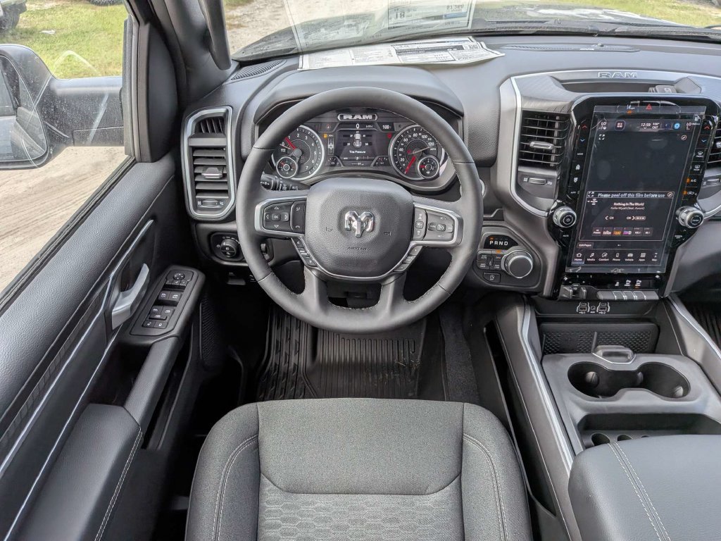 New 2026 RAM 1500 Big Horn AWD/4WD image 16