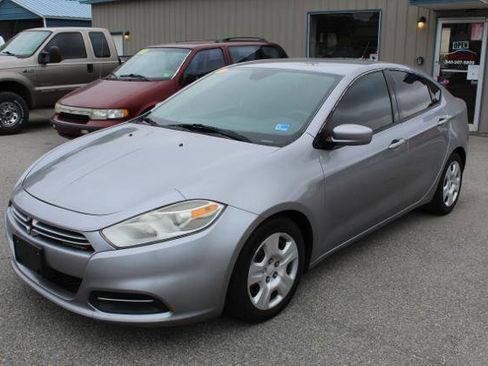 Used 2016 Dodge Dart SE w/ Convenience Group FWD image 1
