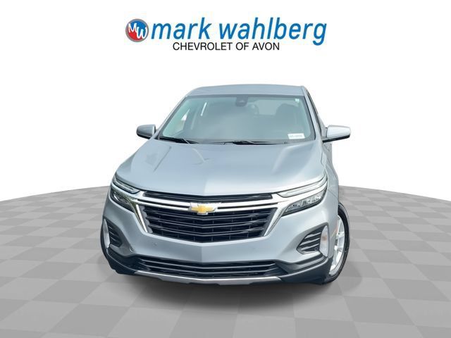 Used 2024 Chevrolet Equinox LT FWD image 3