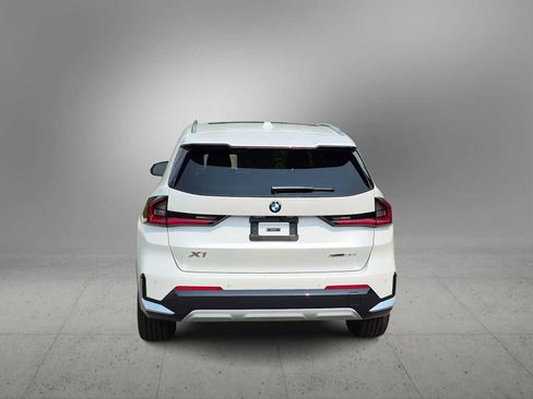 New 2026 BMW X1 xDrive28i AWD/4WD image 7