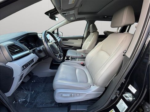 Used 2020 Honda Odyssey EX-L image 2