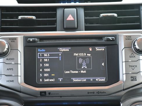 Used 2018 Toyota 4Runner Limited image 10