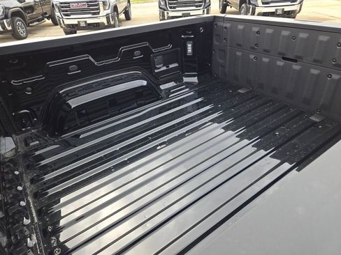 New 2026 GMC Sierra EV Elevation image 18