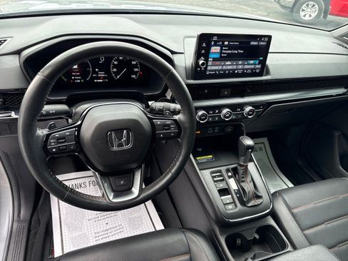 Used 2023 Honda CR-V Sport Touring image 17