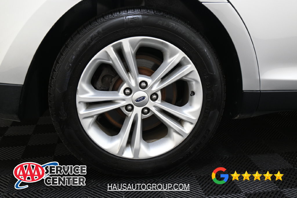 Used 2016 Ford Taurus SEL w/ Equipment Group 201A AWD/4WD image 33