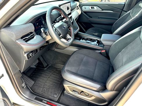 Used 2026 Ford Explorer ST AWD/4WD image 9