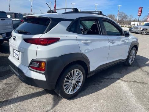 Used 2020 Hyundai Kona SEL image 2