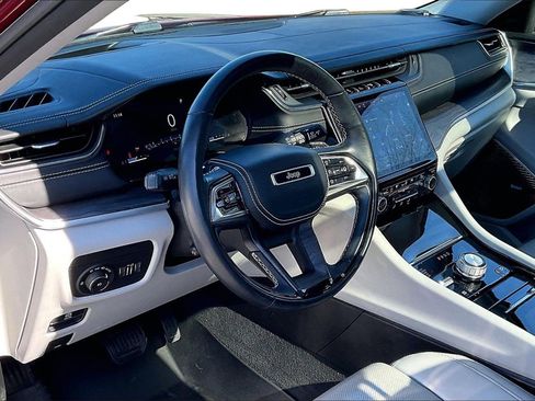 Certified 2021 Jeep Grand Cherokee L Overland w/ Advanced Protech Group III image 21