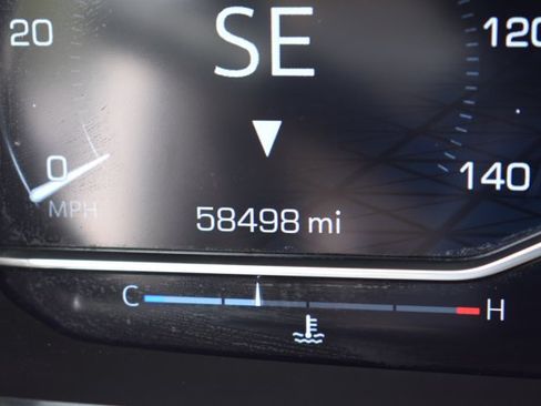 Used 2024 GMC Yukon AT4 w/ AT4 Premium Plus Package AWD/4WD image 26
