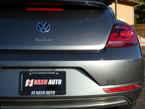 Used 2018 Volkswagen Beetle 2.0T S image 9