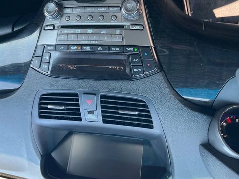 Used 2009 Acura MDX w/ Technology & Entertainment AWD/4WD image 4