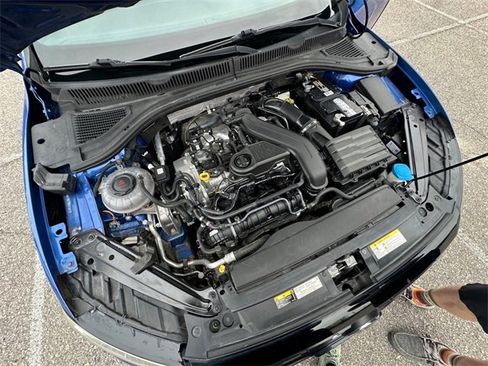 Used 2022 Volkswagen Jetta Sport image 32