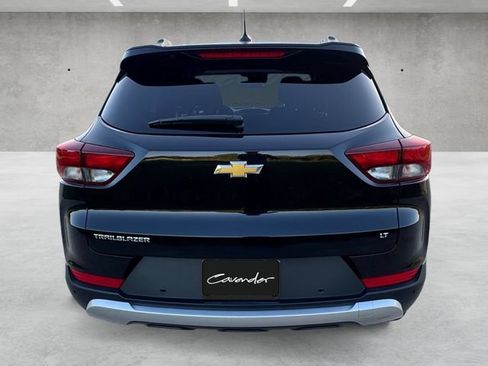 Used 2022 Chevrolet TrailBlazer LT w/ Convenience Package FWD image 15