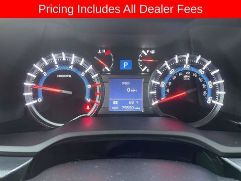 Used 2019 Toyota 4Runner TRD Off-Road AWD/4WD image 22