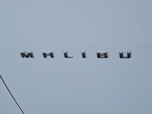 Used 2024 Chevrolet Malibu LT image 14