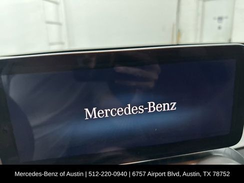 Used 2022 Mercedes-Benz GLC 300 4MATIC image 13