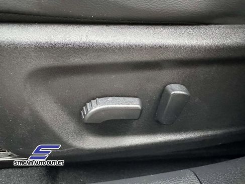 Used 2025 Nissan Altima 2.5 SR image 19