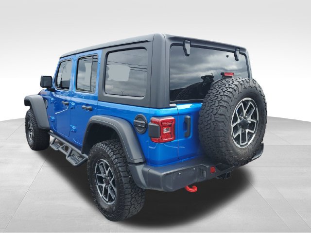 Used 2024 Jeep Wrangler Unlimited Rubicon AWD/4WD image 6
