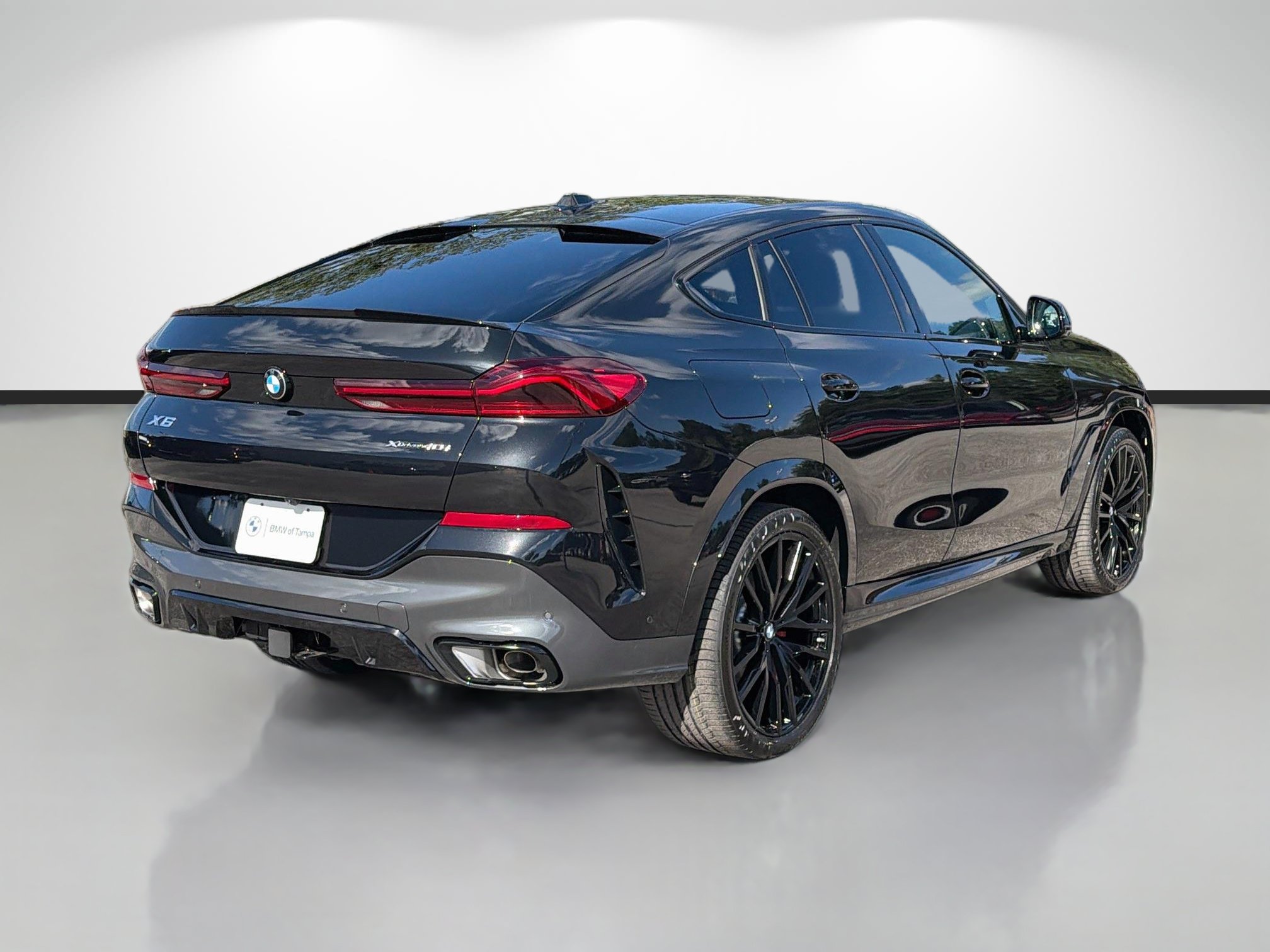 New 2027 BMW X6 xDrive40i w/ Executive Package AWD/4WD image 3