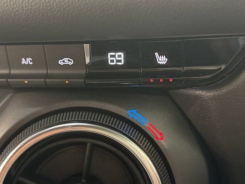 New 2026 Chevrolet Blazer LT FWD image 17