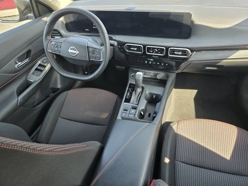 Used 2026 Nissan Sentra SR w/ Floor Mat Package FWD image 22