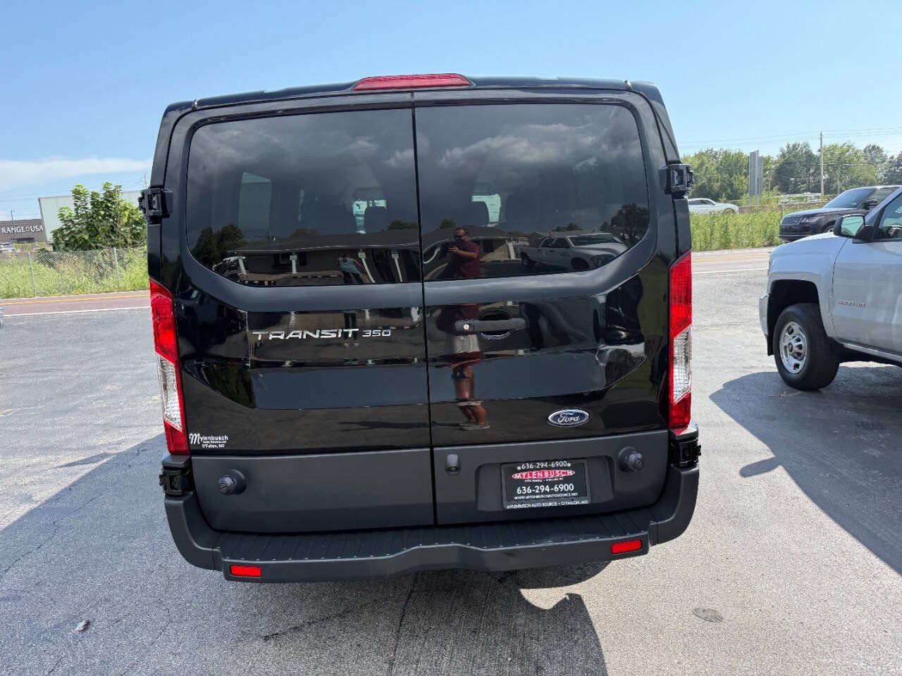 Used 2018 Ford Transit 350 XL RWD image 6